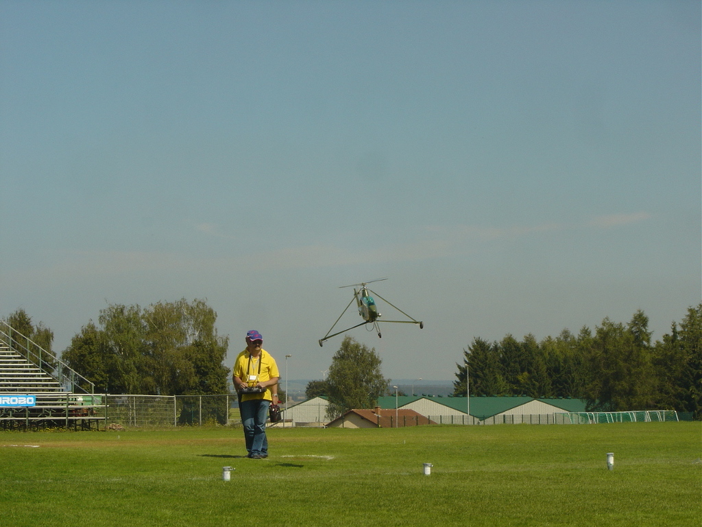 Hegi-Cobra : Schauflug von Ewald Glanzer während der F3C EM in Bitburg