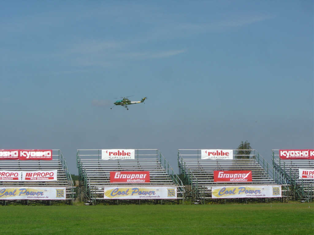 Hegi-Cobra : Schauflug von Ewald Glanzer während der F3C EM in Bitburg